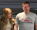 Jennifer Lopez ly hôn vì Ben Affleck không quan tâm đến việc hàn gắn rạn nứt hôn nhân