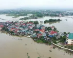 Huyện Quốc Oai (Hà Nội) kiên quyết di dời các hộ dân khỏi vùng lũ nguy hiểm