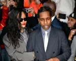 Rihanna biết ơn khi bạn trai thoát khỏi vòng lao lý