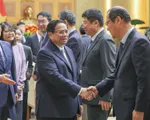 Thủ tướng Phạm Minh Chính toạ đàm với các doanh nghiệp Hàn Quốc