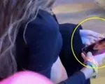 Lisa (BLACKPINK) dùng ảnh CEO Frédéric Arnault làm hình nền điện thoại