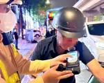 Vi phạm nồng độ cồn gấp đôi, tài xế ở Hà Nội nói ""quên đã uống""
