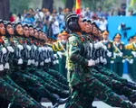 VIDEO: Lễ diễu binh, diễu hành kỷ niệm 50 năm Giải phóng miền Nam, thống nhất đất nước