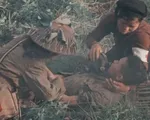 Phim tài liệu "Những mái tóc dài trong lửa đạn" - Những cô gái ở ngay vòng sau của tuyến lửa