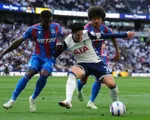 Tottenham gục ngã trên sân nhà trước Crystal Palace