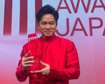 Tùng Dương tự hào hát 'Một vòng Việt Nam' khi nhận giải Music Awards Japan