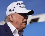 Ông Trump hoãn áp thuế quan 50% đối với EU