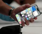 Giá iPhone có thể lên đến 3.500 USD nếu sản xuất tại Mỹ
