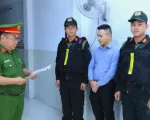 Bắt Giám đốc công ty sản xuất phân bón giả đội lốt hàng Bỉ, Hàn
