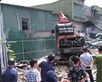 Cưỡng chế, tháo dỡ công trình vi phạm trên đất nông nghiệp ở xã Tân Triều, Hà Nội