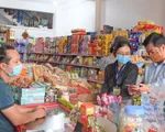 Nhiều hộ kinh doanh đóng cửa vì lo ngại bị kiểm tra nguồn gốc hàng hóa