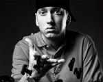 Eminem nhận giải thưởng Biểu tượng toàn cầu