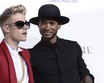 Usher: Justin Bieber cần quản lý đời sống riêng