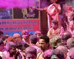 Ngắm những sắc màu rực rỡ ở lễ hội Holi, Ấn Độ