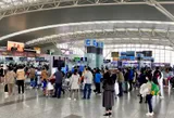 Noi Bai airport records busiest day as Tet holiday ends