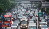 Hà Nội cần làm gì trước khi cấm xe máy chạy xăng trong Vành đai 1?
