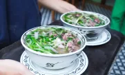 Phở Ngọc Vượng: Gần 30 năm gìn giữ hương vị truyền thống giữa lòng Hà Nội