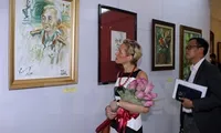 Paintings of General Vo Nguyen Giap displayed in Hanoi