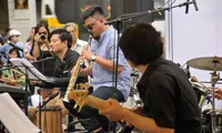 Hanoi band promotes jazz-folk fusion