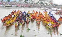 Soc Trang bustles with Khmer Festival and Boat Race