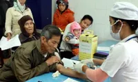 Free medical treatment for fishermen in Quang Tri