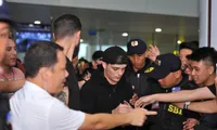 Martin Garrix arrives in Vietnam