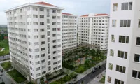 Government agrees to extend $1.3 billion housing package