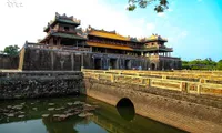 Golden week for tourists to Hue Citadel