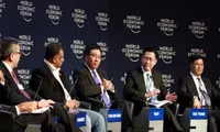 Vietnam attends ASEAN world economic forum