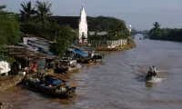 Vinh Long: Orchards ahead of floods