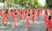 Art activities for the elderly in Hanoi