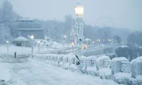 Snowstorm warning in Canada