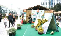 'One Commune One Product' fair open in Hanoi