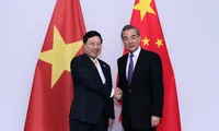 Foreign Ministers of Vietnam and China hold talks in Laos