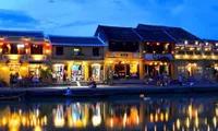 Hoi An ancient town marks 20 years as UNESCO world cutural heritage