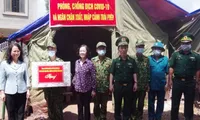 Politburo member Truong Thi Mai visits Thanh Loa Border Guard