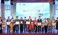 Outstanding young Vietnamese families honoured