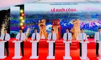 Work starts on Nam Dinh Vu sea dyke in Hai Phong