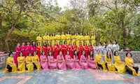 Women nationwide respond to ‘Ao Dai Week’