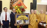 State President, VFF leader congratulate Buddhists on Lord Buddha’s birthday