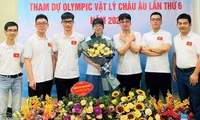 Vietnamese students win three medals at 2022 European Physics Olympiad