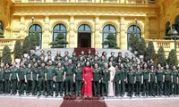 Vice President receives women veterans on Truong Son Trail