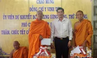 Greetings extended to Khmer people in An Giang on Chol Chnam Thmay festival