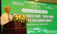 Forum discusses solutions to promote green economy