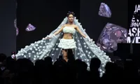 Vietnam International Fashion week kicks off in HCMC