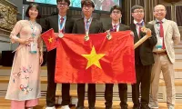 Vietnamese students win gold medals at 2023 International Chemistry Olympiad