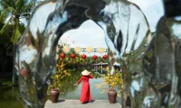 Celebrate the dragon's year in an oasis of tradition and romance