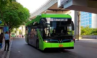 Hanoi aims to green up bus system ahead of schedule