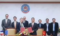 Vietnam, France exchange funding agreement for climate change projects