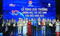 Ceremony honours outstanding young faces of Vietnam